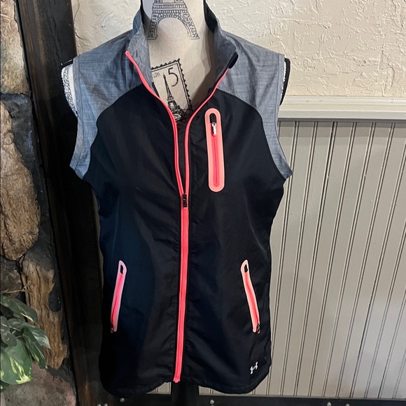 Under Armour Black and Neon Orange Zip Vest - Picture 1 of 6